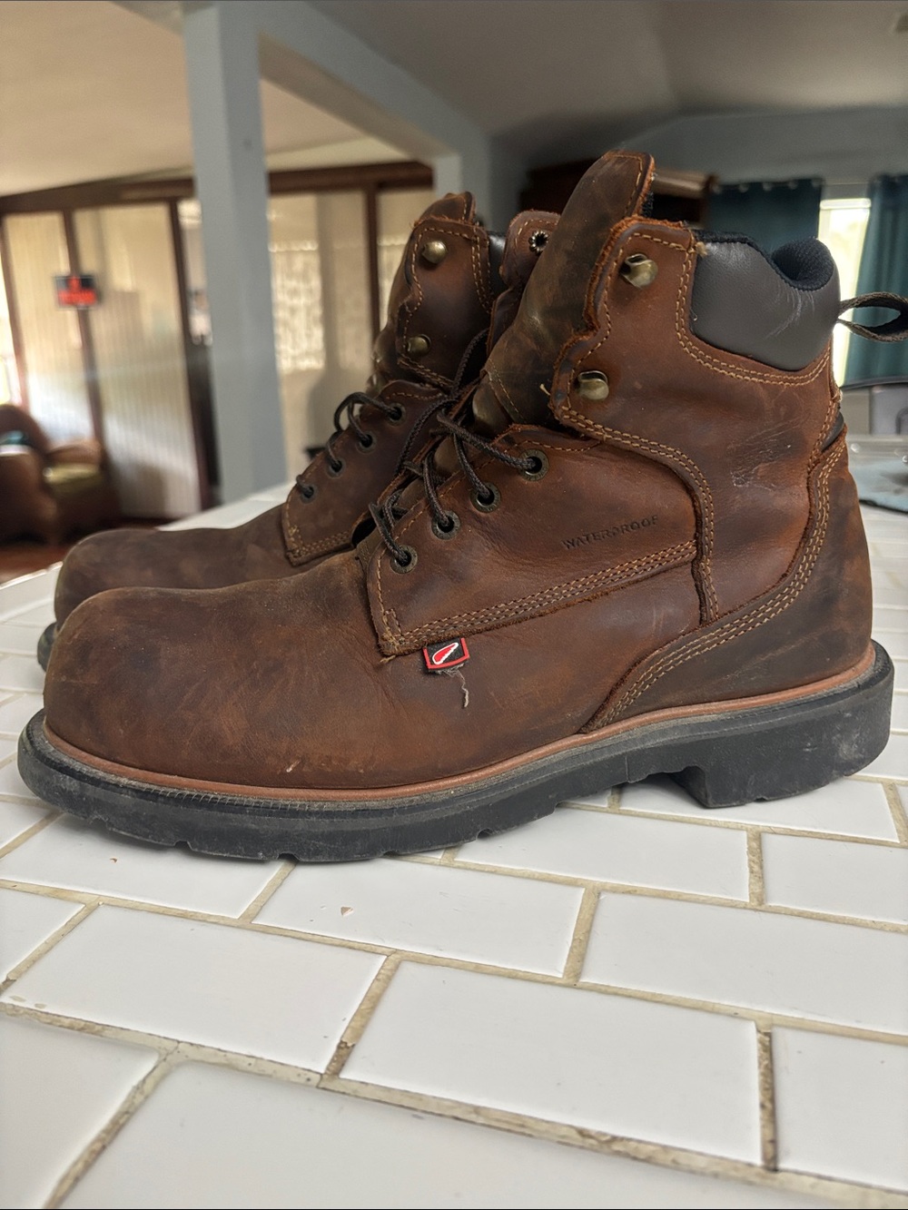 Red Wing Shoes Brown Leather Men's Work Boots DynaForce®
Work #415
